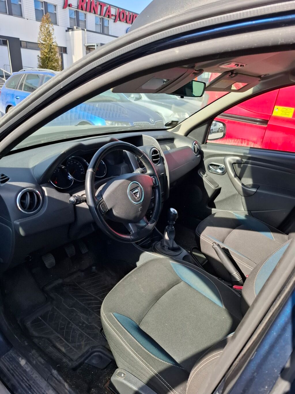 Dacia Duster 2015 Sininen