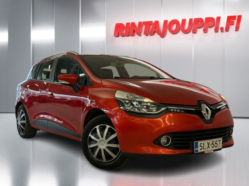 Renault Clio 2015 Punainen
