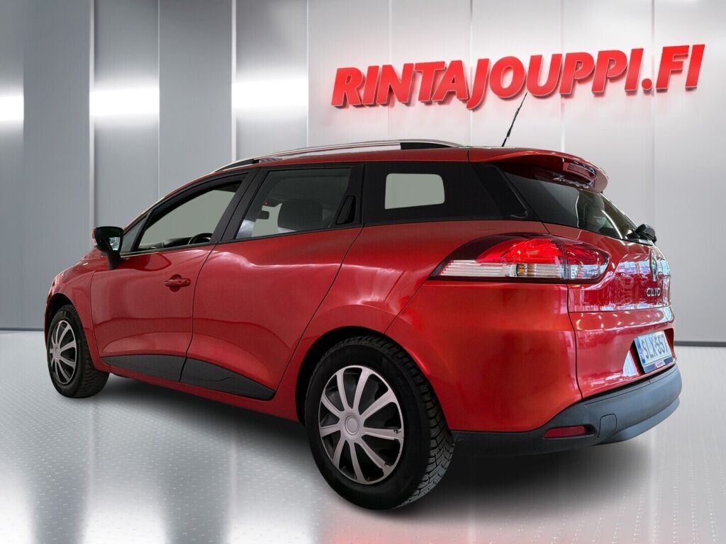 Renault Clio 2015 Punainen