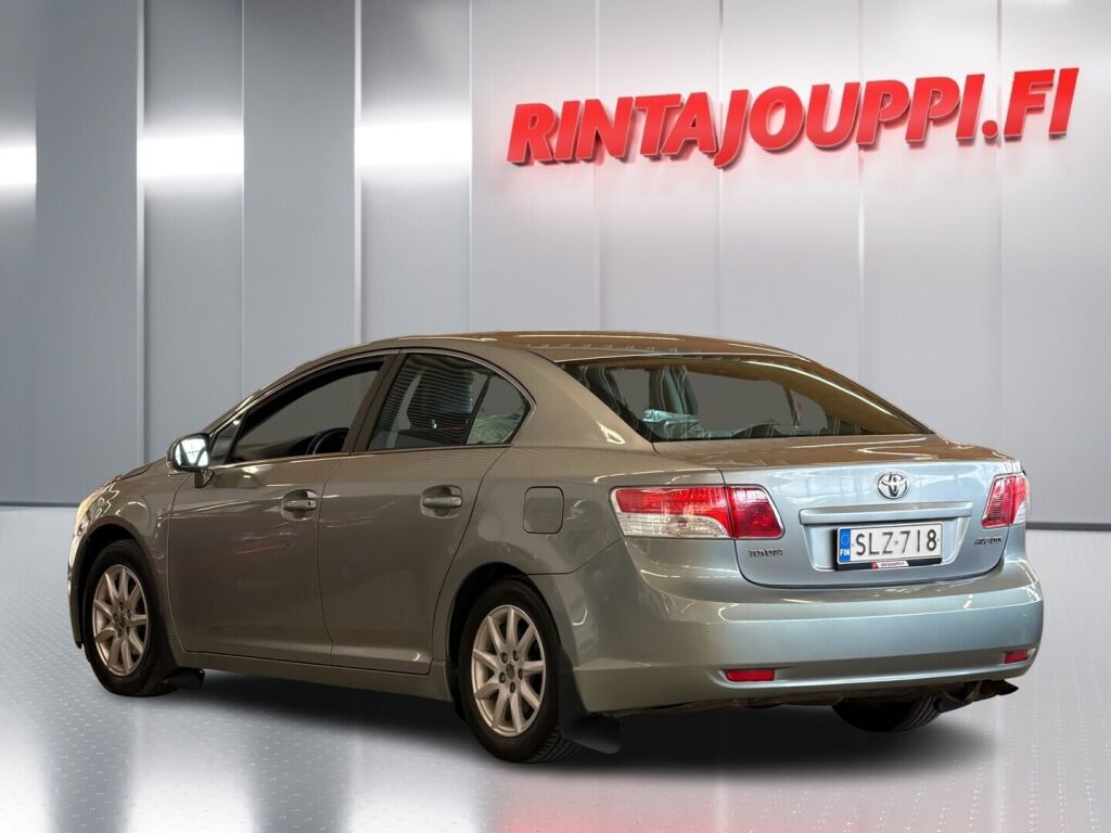 Toyota Avensis 2010 Harmaa