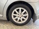 Toyota Avensis 2010 Harmaa