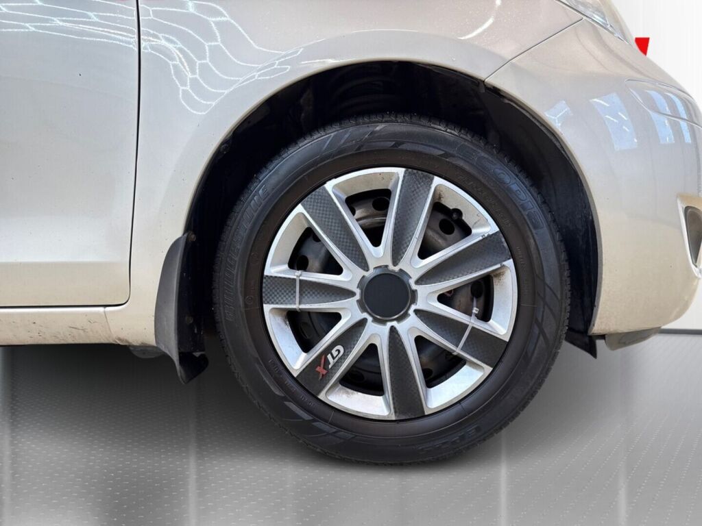Toyota Yaris 2009 Hopea