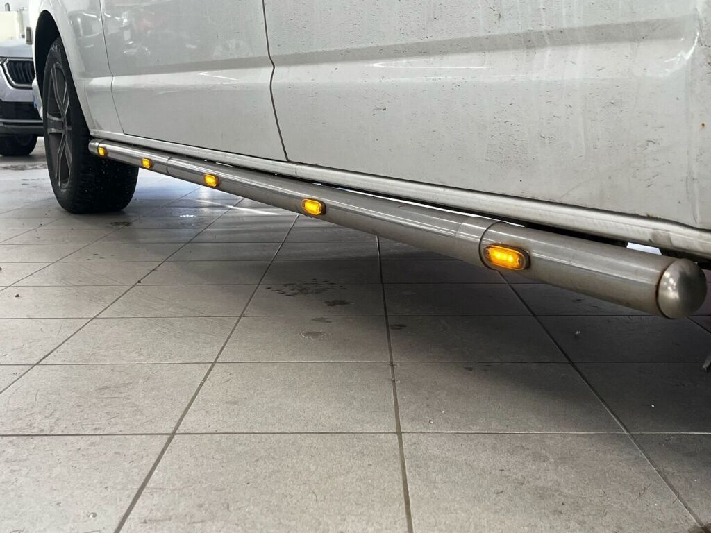 Volkswagen Transporter 2017 Valkoinen