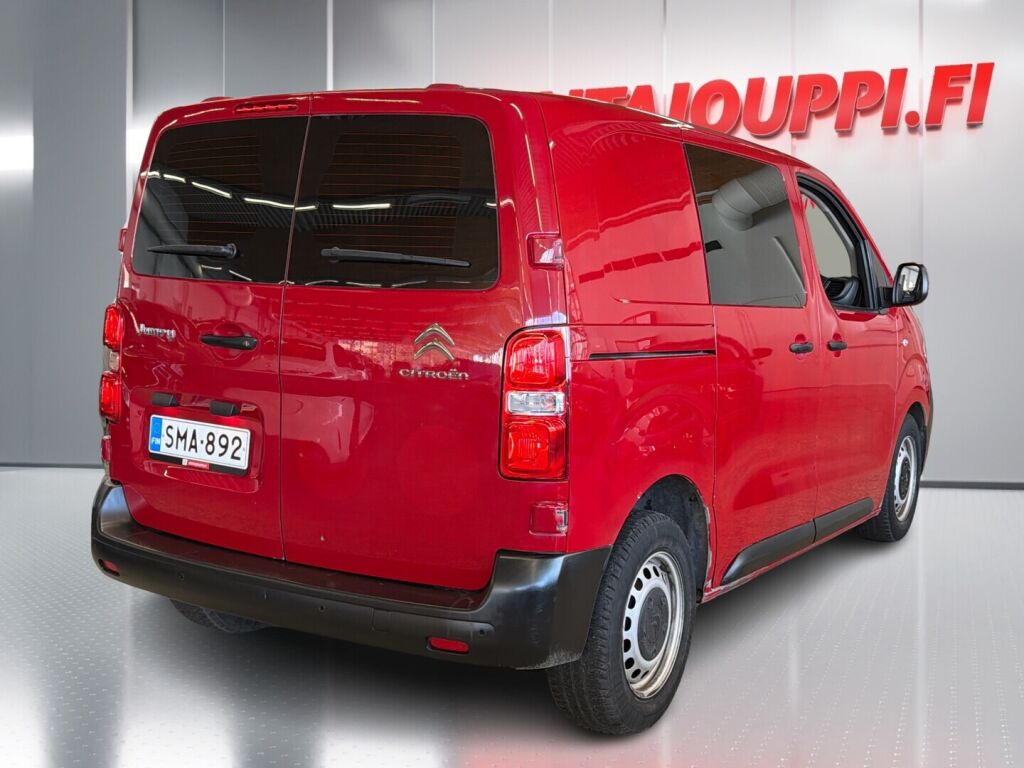 Citroen Jumpy 2017 Punainen