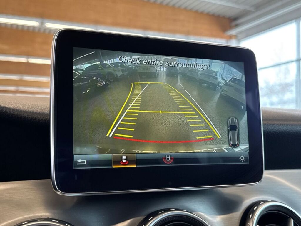 Mercedes-Benz GLA 2016 Valkoinen