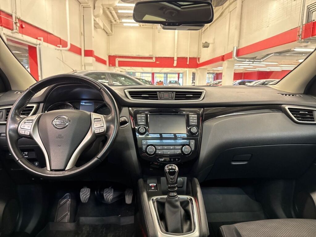 Nissan Qashqai 2017 Valkoinen