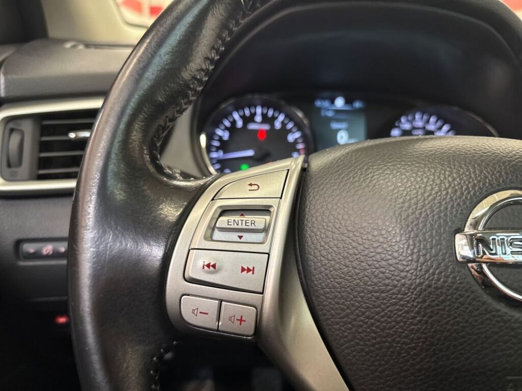 Nissan Qashqai 2017 Valkoinen