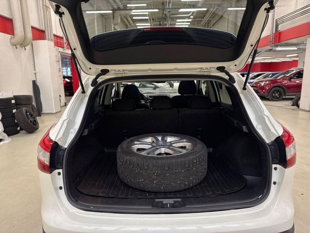 Nissan Qashqai 2017 Valkoinen