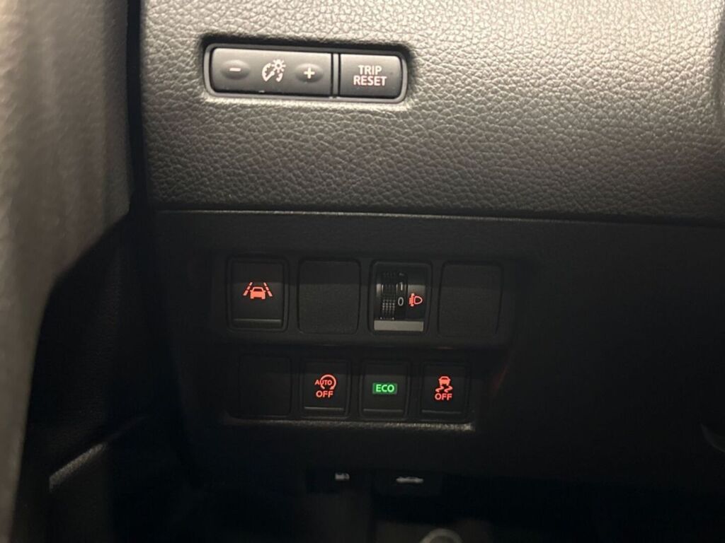 Nissan Qashqai 2017 Valkoinen