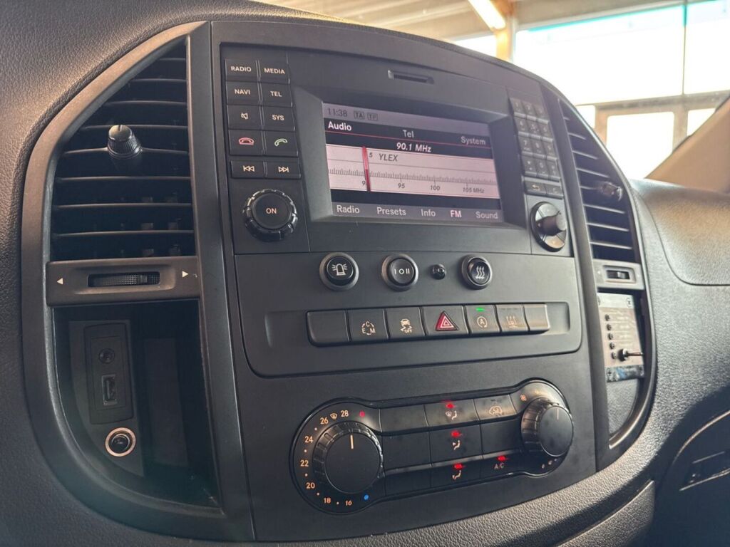 Mercedes-Benz Vito 2017 Valkoinen