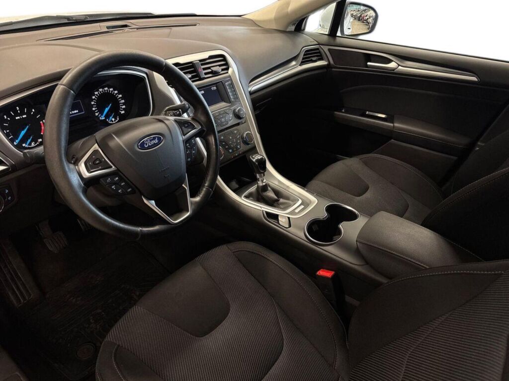 Ford Mondeo 2017 Valkoinen