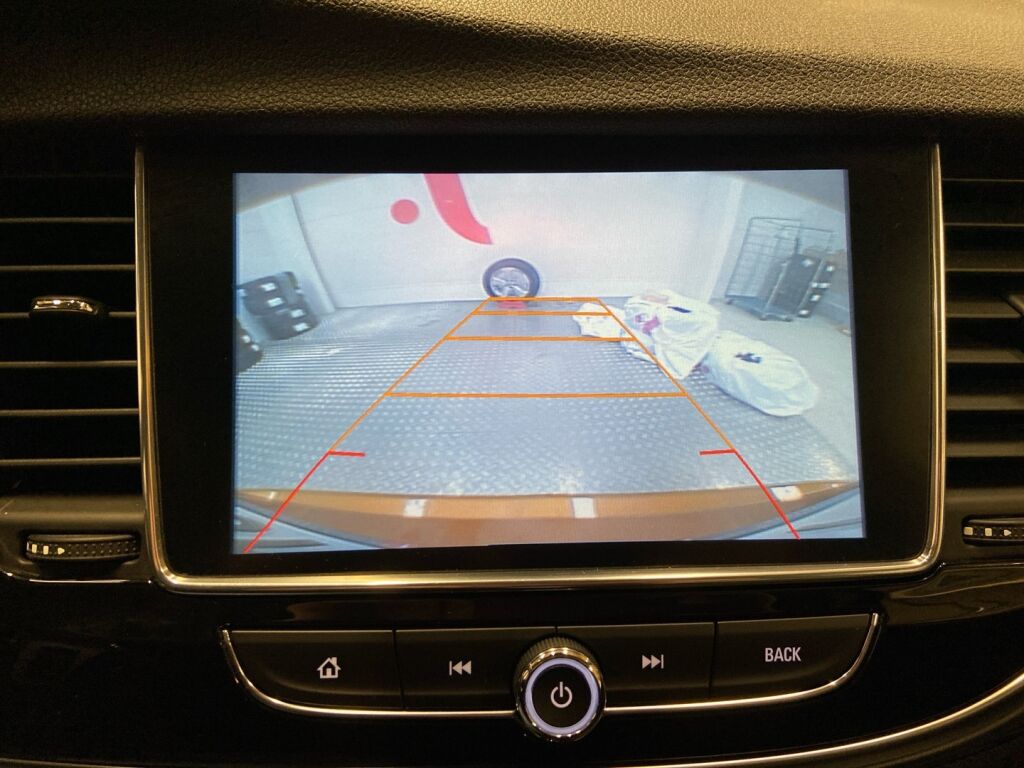 Opel Mokka 2017 Punainen