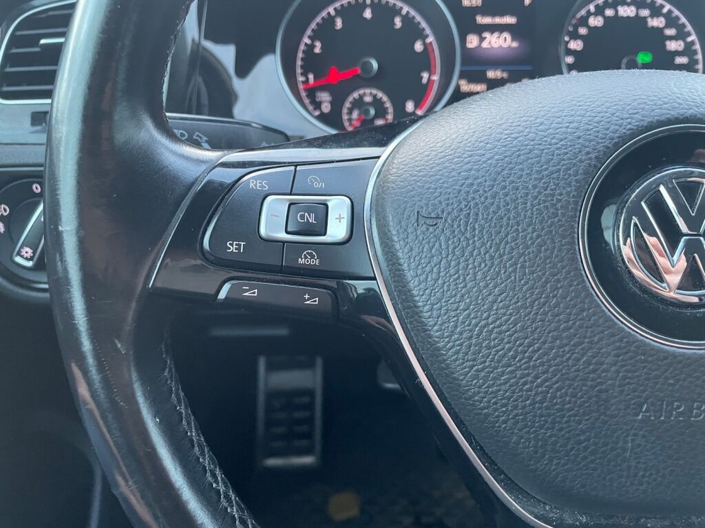 Volkswagen Golf 2017 Hopea