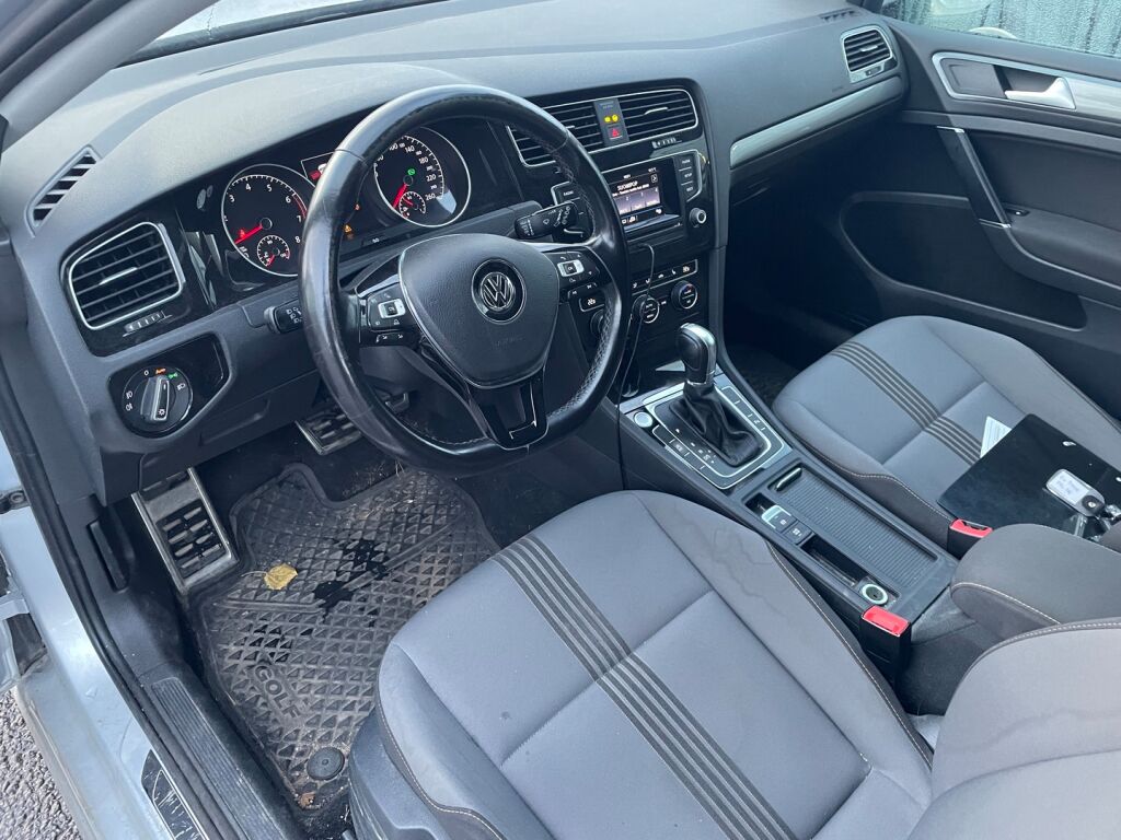 Volkswagen Golf 2017 Hopea