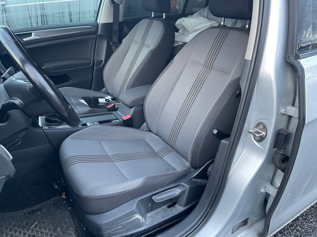 Volkswagen Golf 2017 Hopea