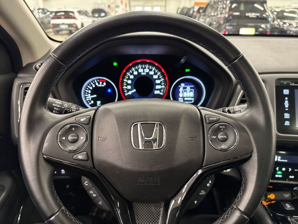 Honda HR-V 2017 Punainen