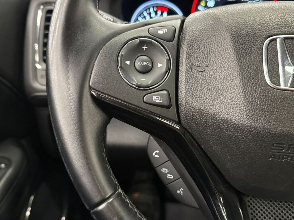 Honda HR-V 2017 Punainen