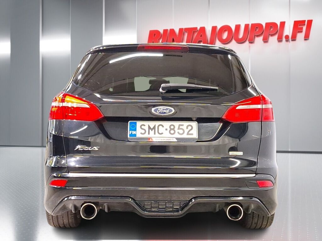 Ford Focus 2017 Musta