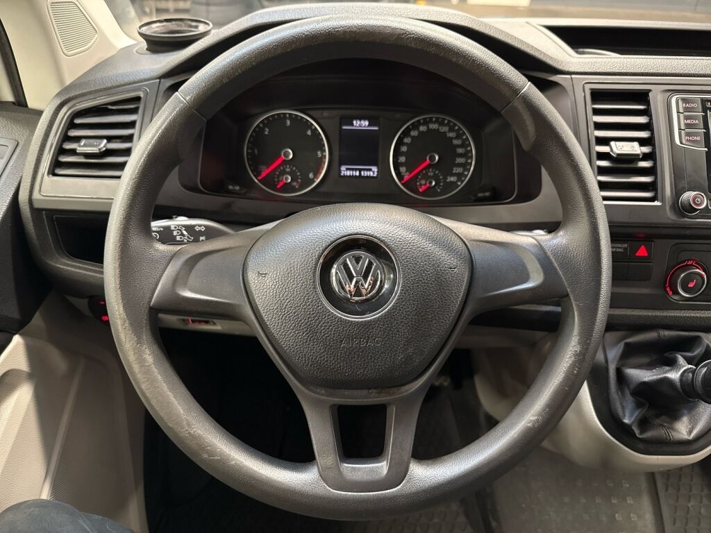 Volkswagen Transporter 2017 Valkoinen