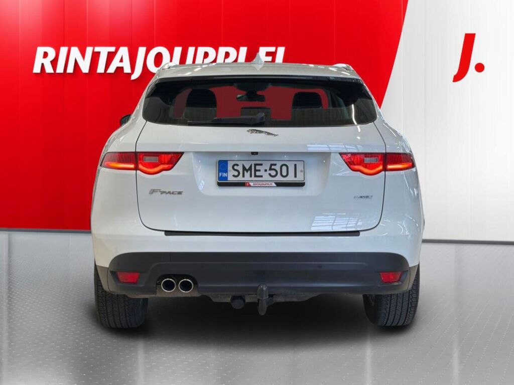 Jaguar F-PACE 2017 Valkoinen