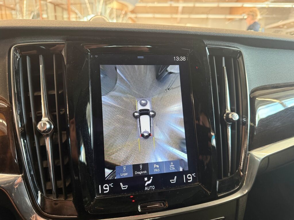 Volvo V90 2017 Harmaa