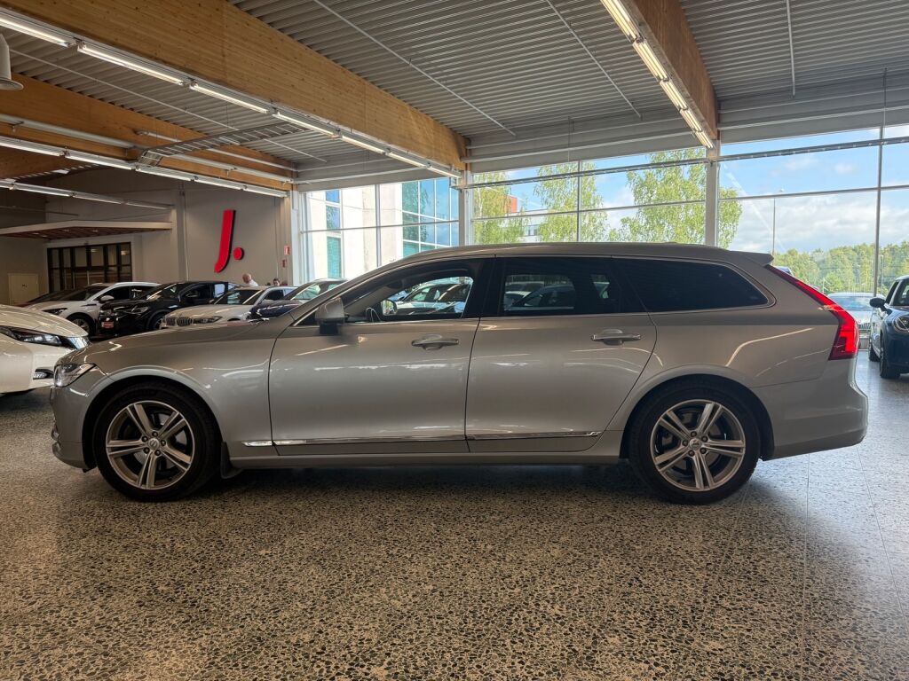Volvo V90 2017 Harmaa