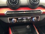 Audi Q2 2017 Musta