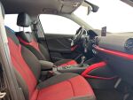 Audi Q2 2017 Musta