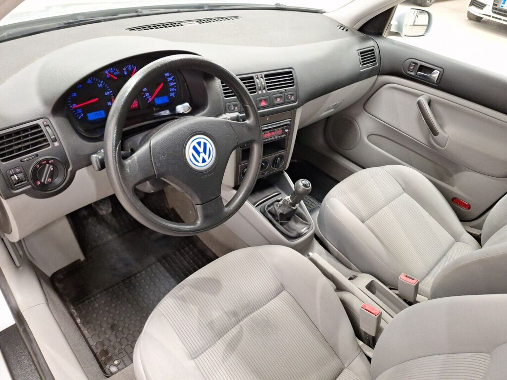 Volkswagen Bora 2003 Harmaa