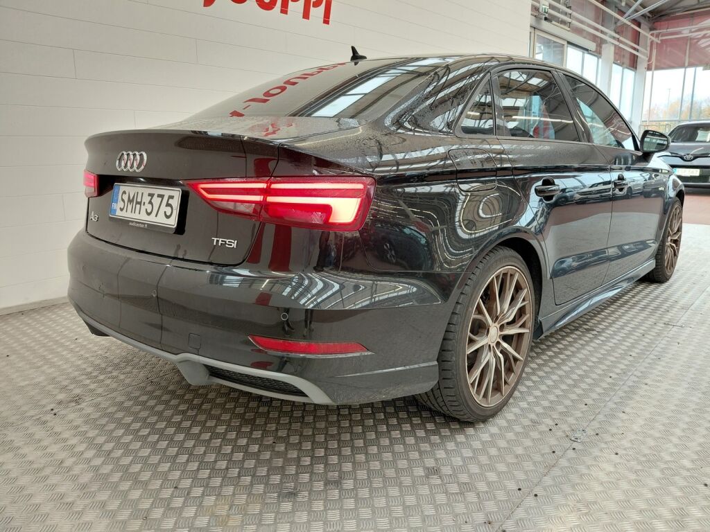 Audi A3 2017 Musta