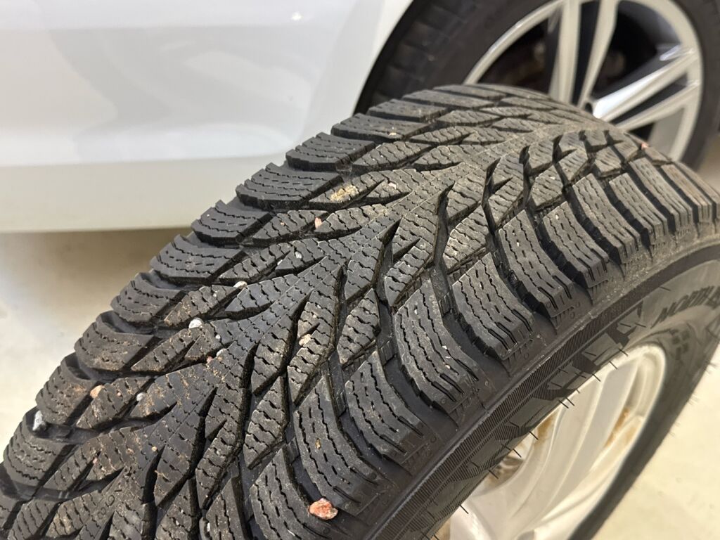 Volkswagen Golf 2018 Valkoinen