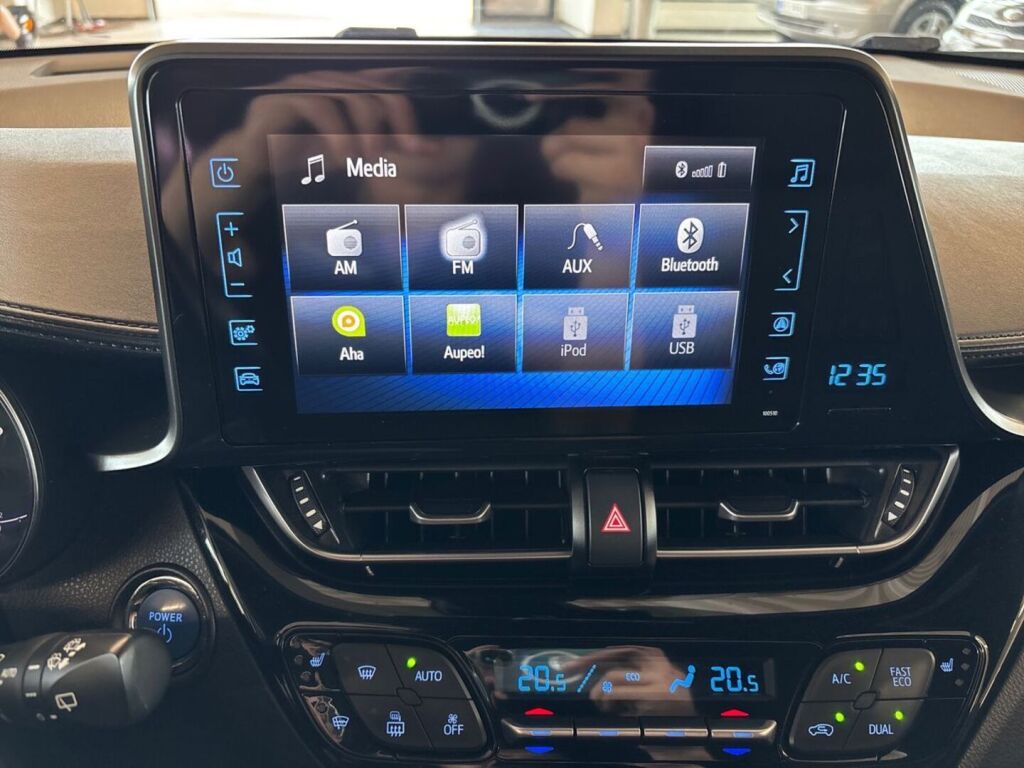 Toyota C-HR 2017 Hopea
