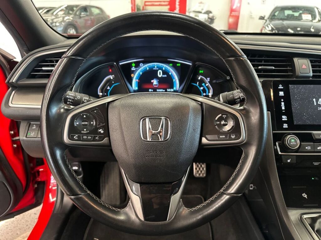 Honda Civic 2017 Punainen