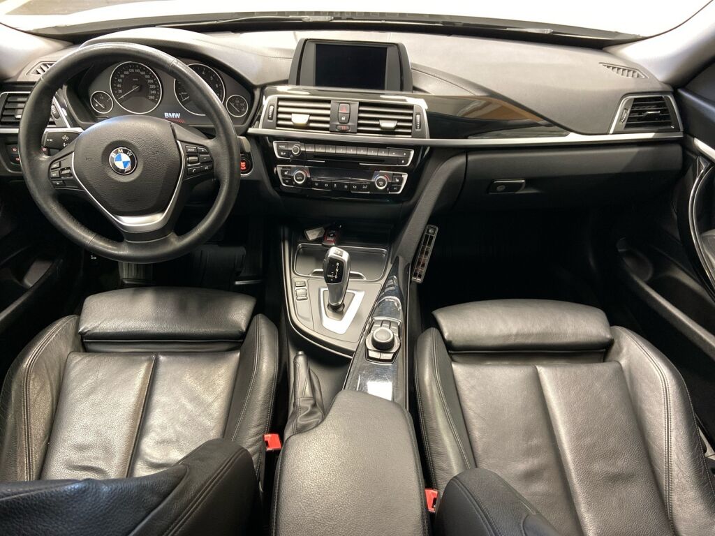 BMW 320 Gran Turismo 2018 Valkoinen