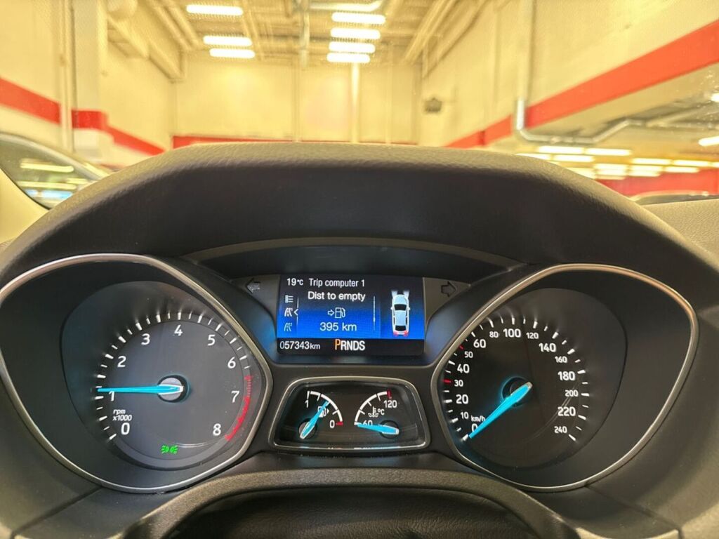 Ford Focus 2017 Harmaa