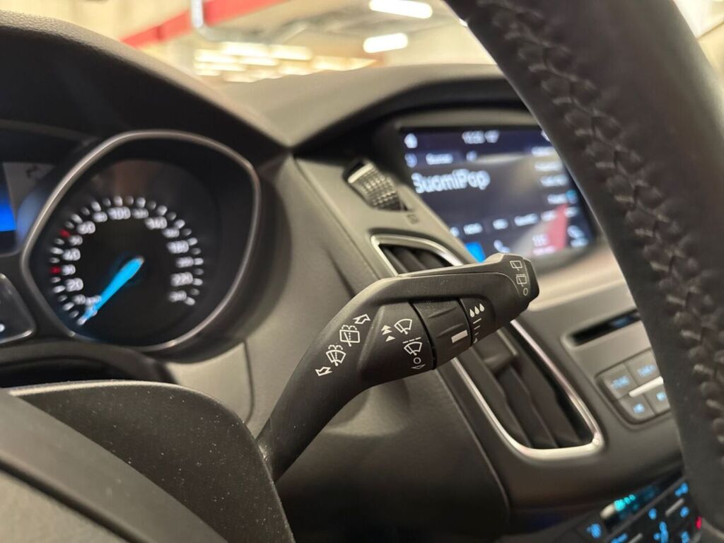 Ford Focus 2017 Harmaa