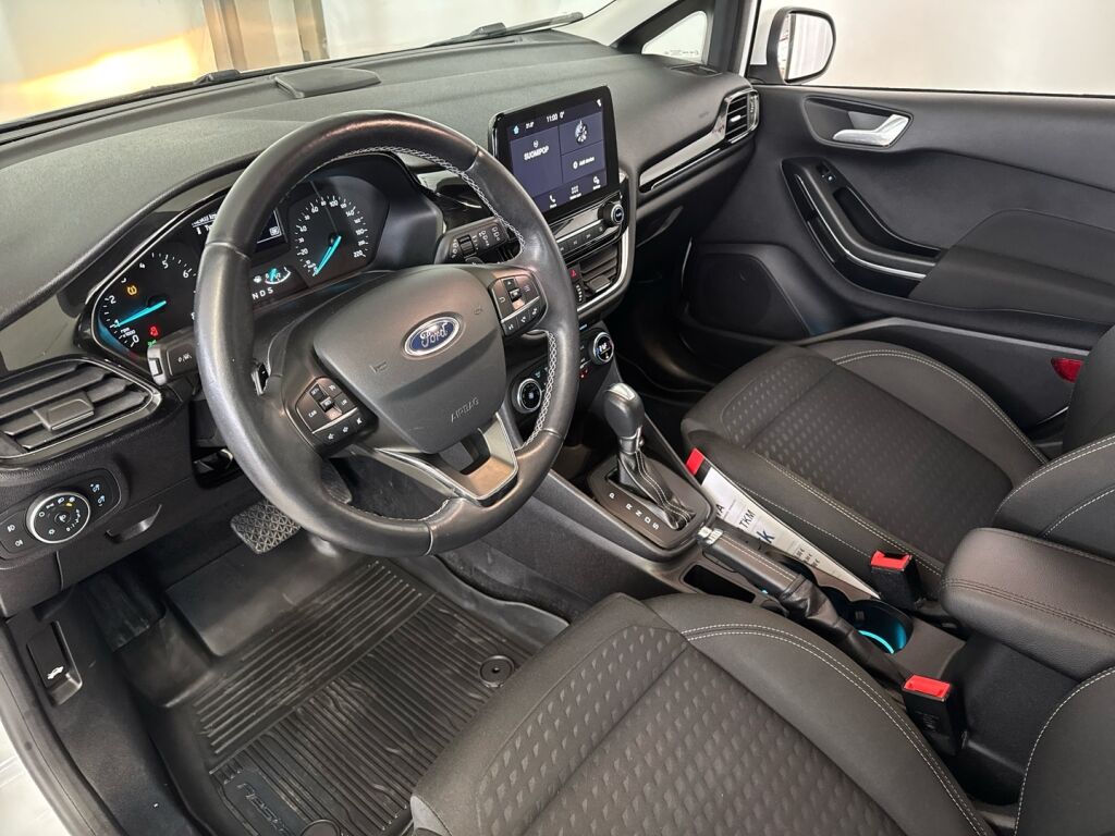 Ford Fiesta 2017 Valkoinen