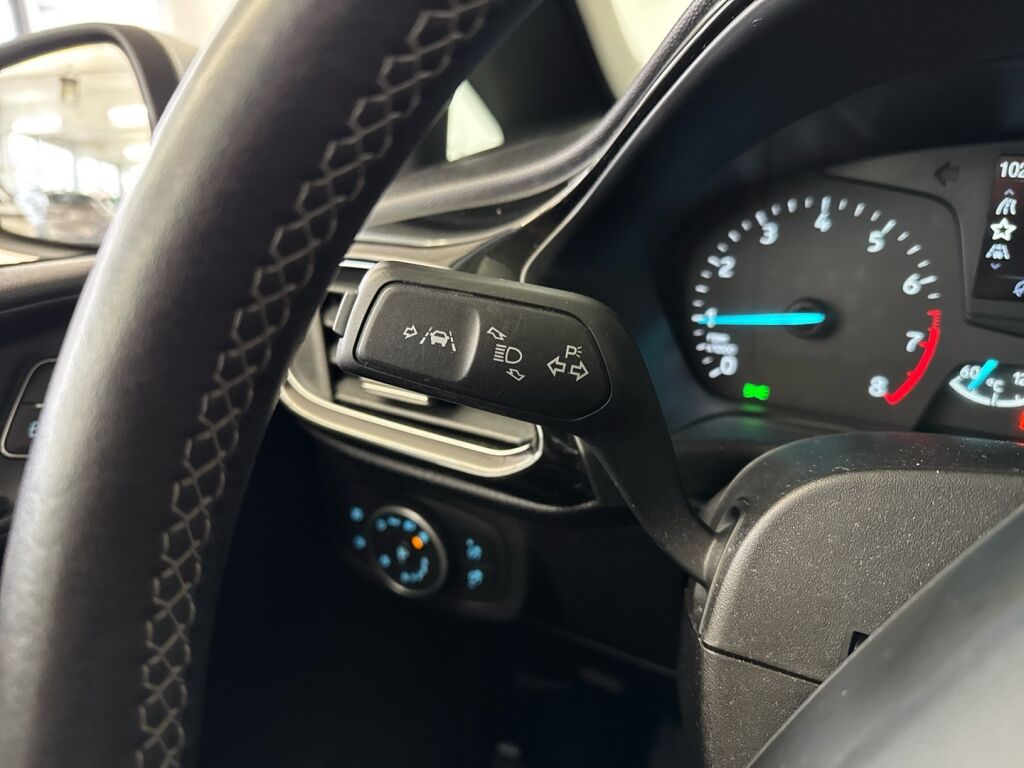 Ford Fiesta 2017 Valkoinen