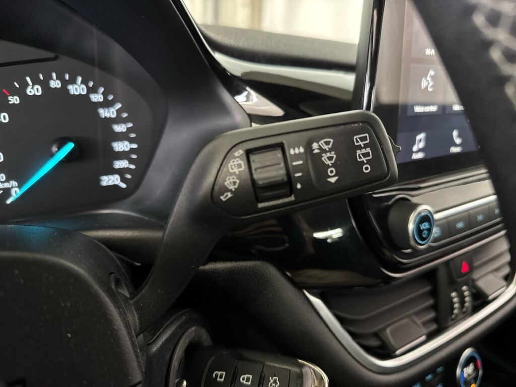 Ford Fiesta 2017 Valkoinen