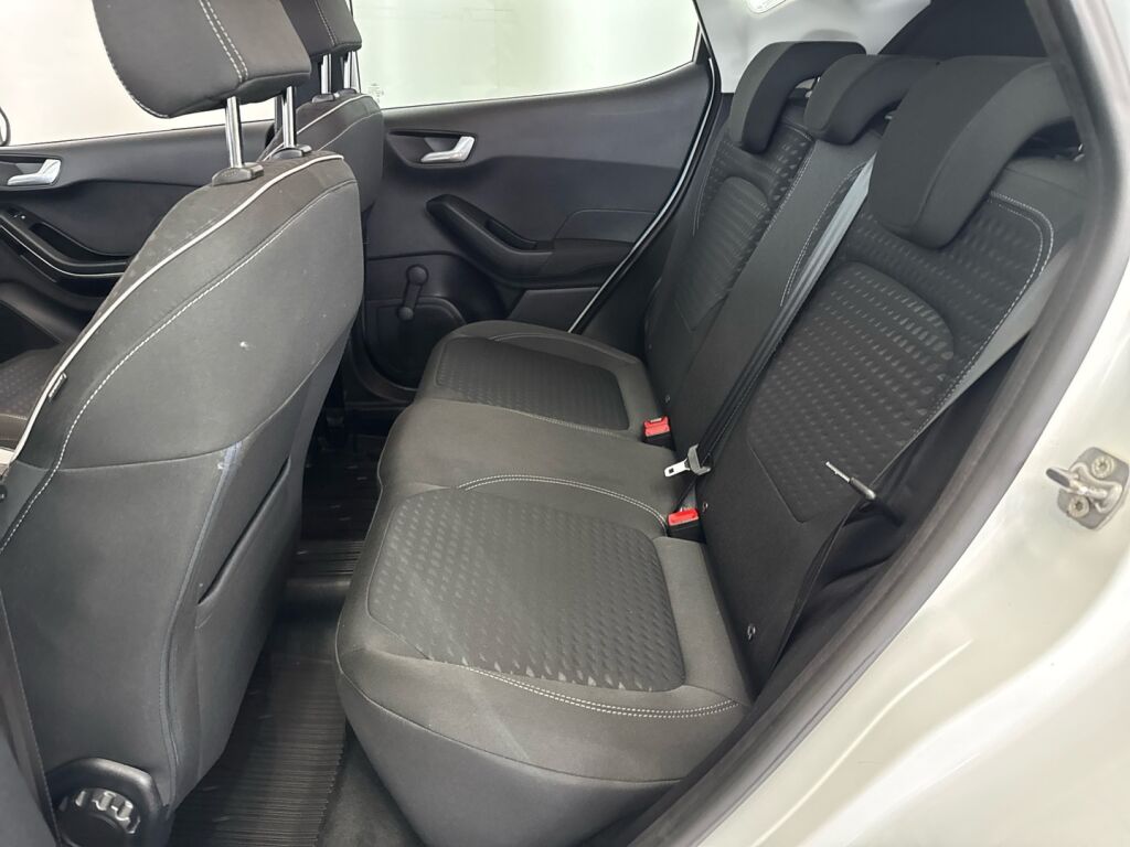 Ford Fiesta 2017 Valkoinen