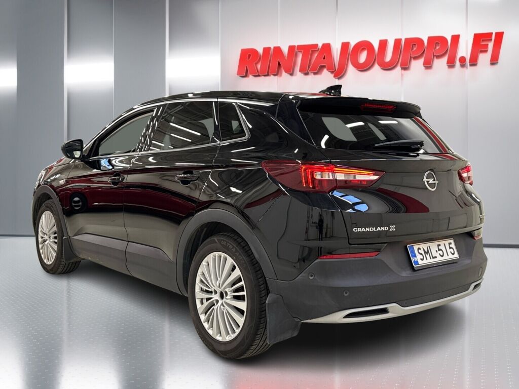 Opel Grandland X 2017 Musta