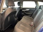 Audi A4 2018 Sininen