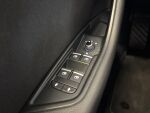 Audi A4 2018 Sininen