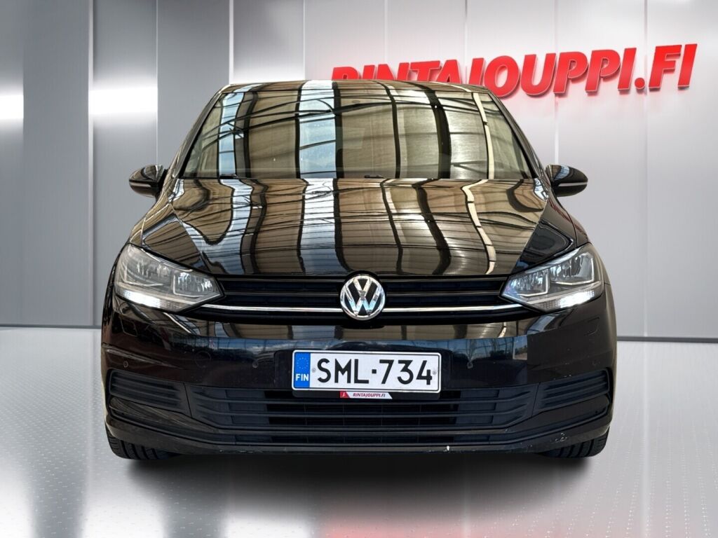 Volkswagen Touran 2018 Musta