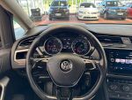 Volkswagen Touran 2018 Musta