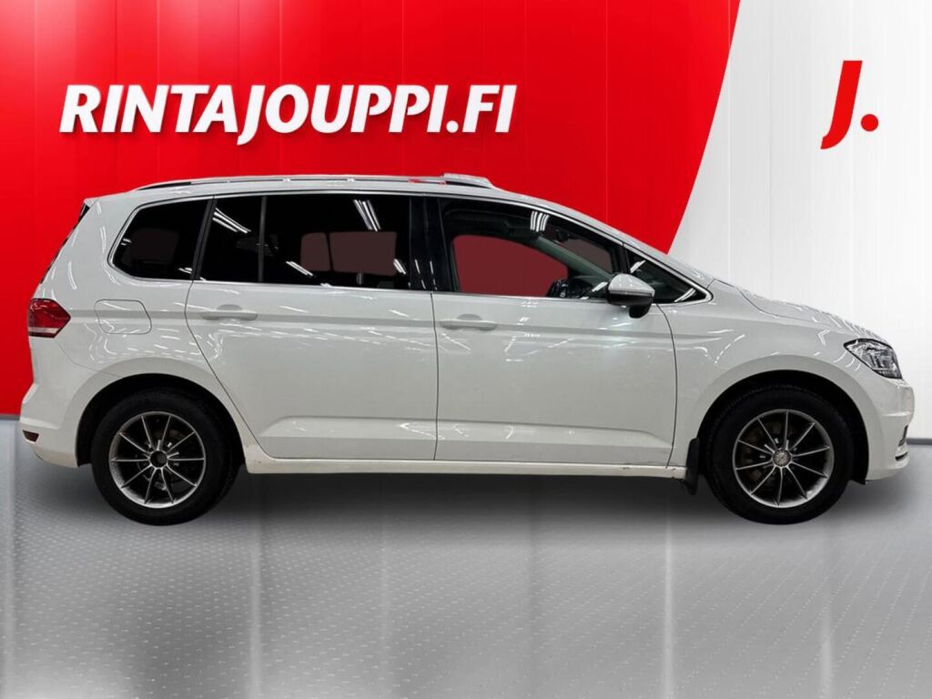 Volkswagen Touran 2017 Valkoinen