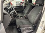 Volkswagen Touran 2017 Valkoinen