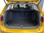 Volkswagen Golf 2017 Keltainen