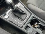 Volkswagen Golf 2017 Keltainen