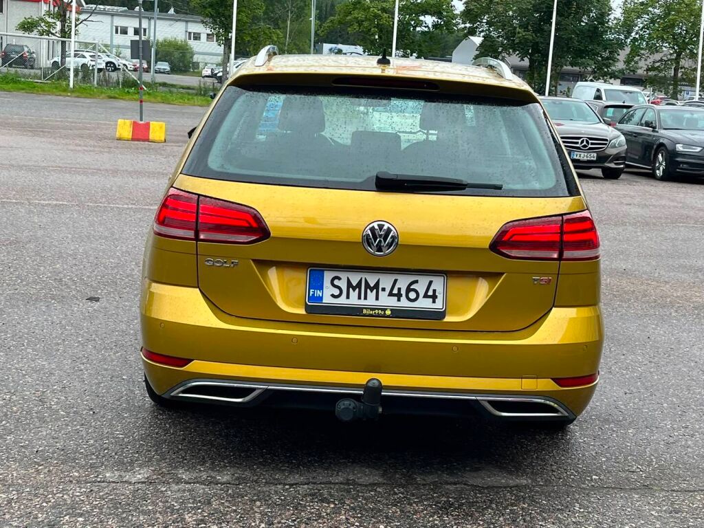 Volkswagen Golf 2017 Keltainen